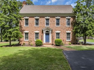 1003 Graymere Manor Rd, Columbia, TN 38401