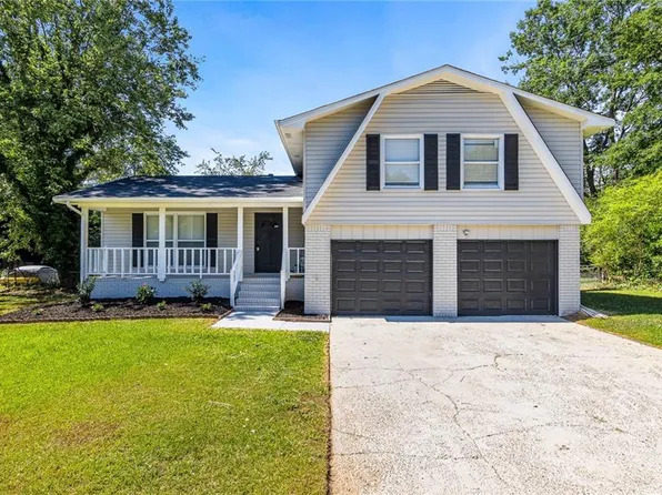 1294 Grovenor Way, Riverdale, GA 30296