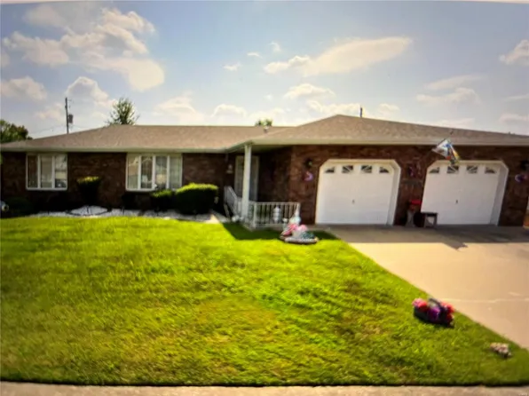 914 W Madison St, Madison, IL 62060
