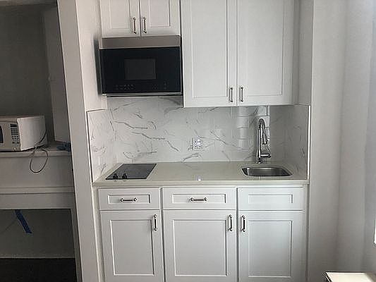 1st image of 5 Tudor City Pl APT 1804