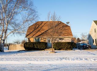 2120 88th St, Kenosha, WI 53143