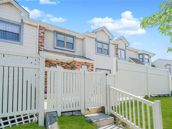 242a Ashworth Avenue image 36 of 37