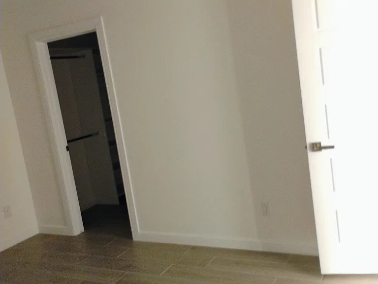 901 Yuma Ave #403 — Photo 16