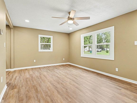 4th image of 116 Adaline St
