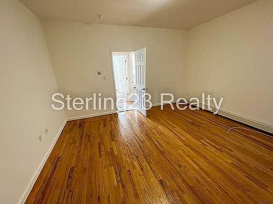 3rd image of 30-15 Broadway #3