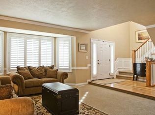 501 Sandy Oaks Dr, Sandy, UT 84070