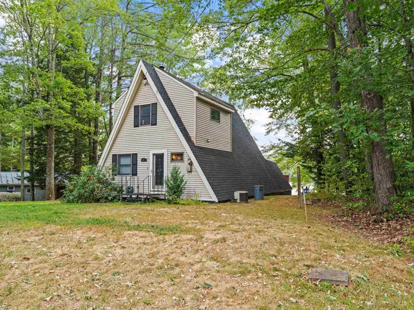 67 New Hampshire Drive, Webster, NH 03303