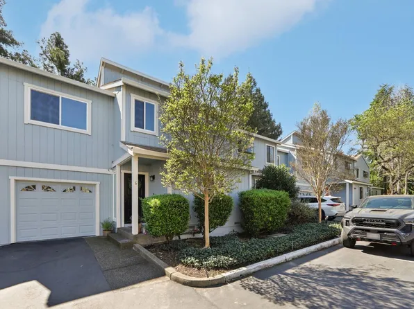 6 Acorn Circle, Petaluma, CA 94952