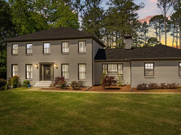 407 N Pine Hill Rd, Griffin, GA 30223