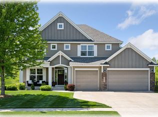 12215 Foxtail Ln S, Rogers, MN 55374