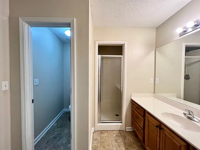 9146 Glen Cv — Photo 14