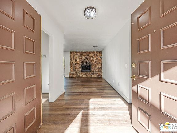 5th image of 2025 N Victoria Rd