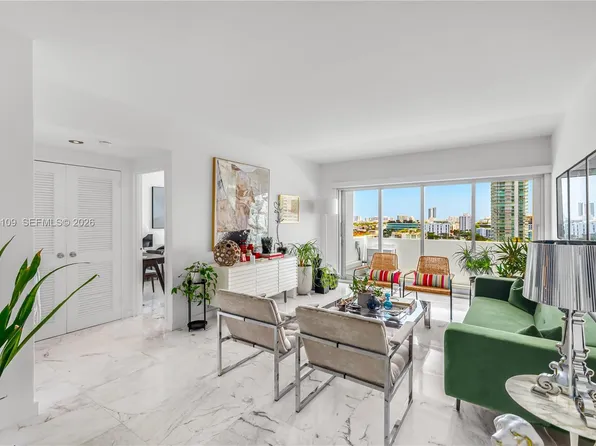3 Island Ave APT 11B, Miami Beach, FL 33139