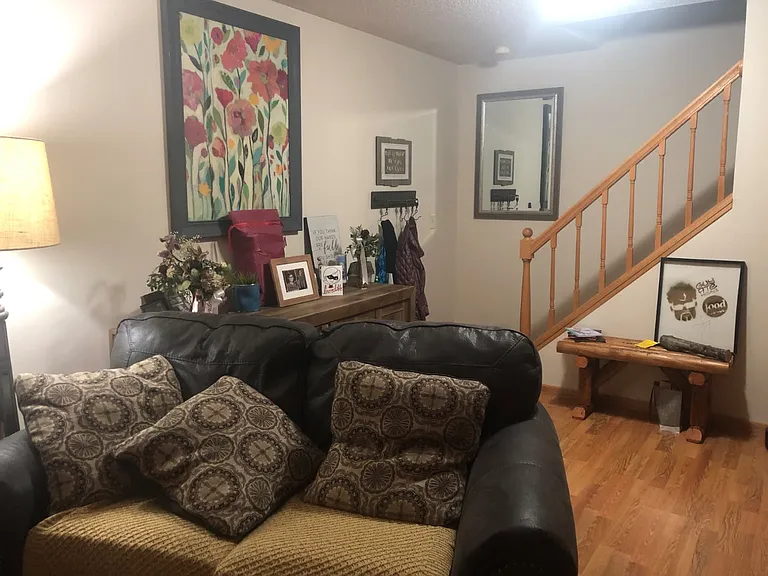 10045 Russell Ave N #10 — Photo 5