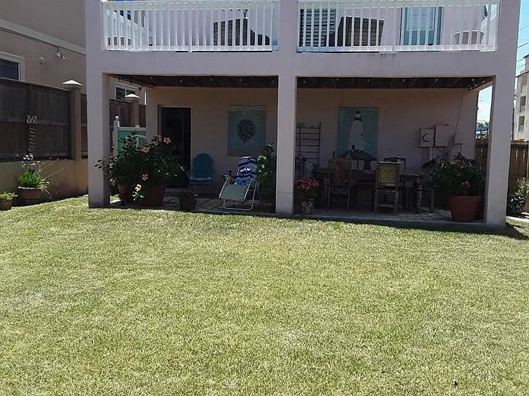 108 W Capricorn Dr — Photo 4