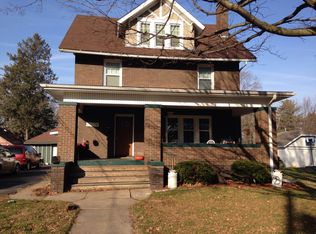 318 W Locust St, Cambridge, IL 61238
