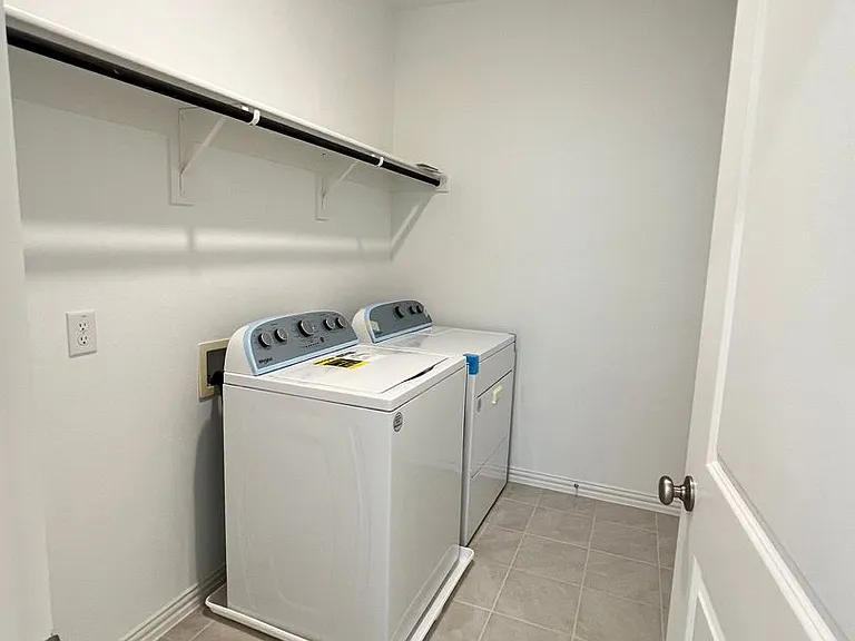 6234 Baritone Ct — Photo 16