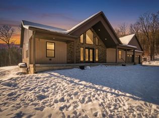 221 Bailey Rd, Lanesborough, MA 01237