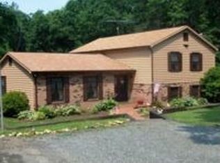 2153 Nahor Manor Rd, Palmyra, VA 22963