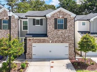 1086 Arrowlake Rd SW, Marietta, GA 30064