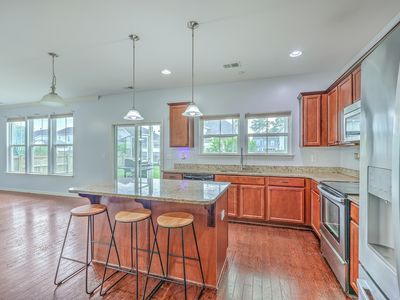 531 Crossland Dr, Moncks Corner, SC, 29461