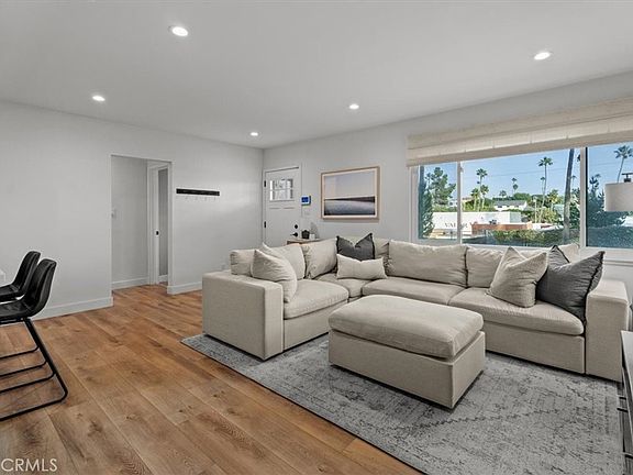 3rd image of 531 Rindge Ln