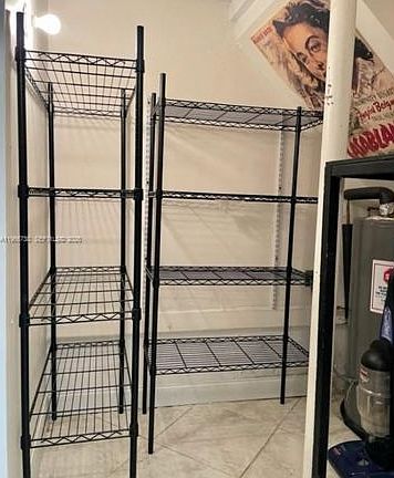5th image of 613 N University Dr #4