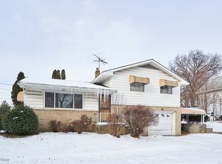 440 Oxford Ave, Akron, OH