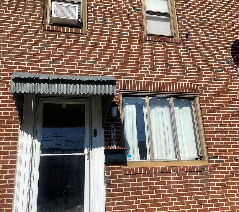 1st image of 4013 Stirling St