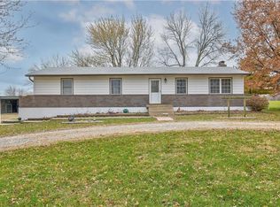15809 E 202nd St, Peculiar, MO 64078