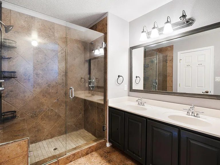 1740 Black Gold St SE — Photo 31