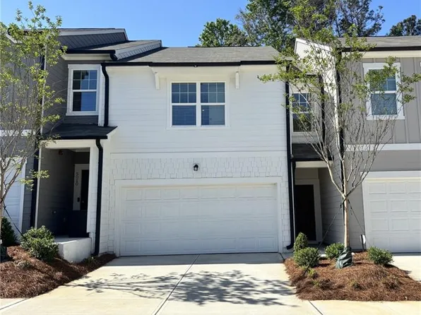 5008 Elowen Ln, Douglasville, GA 30135