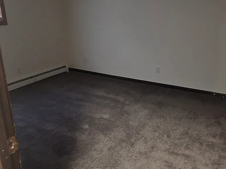 217 Kilbourne St #4 — Photo 3