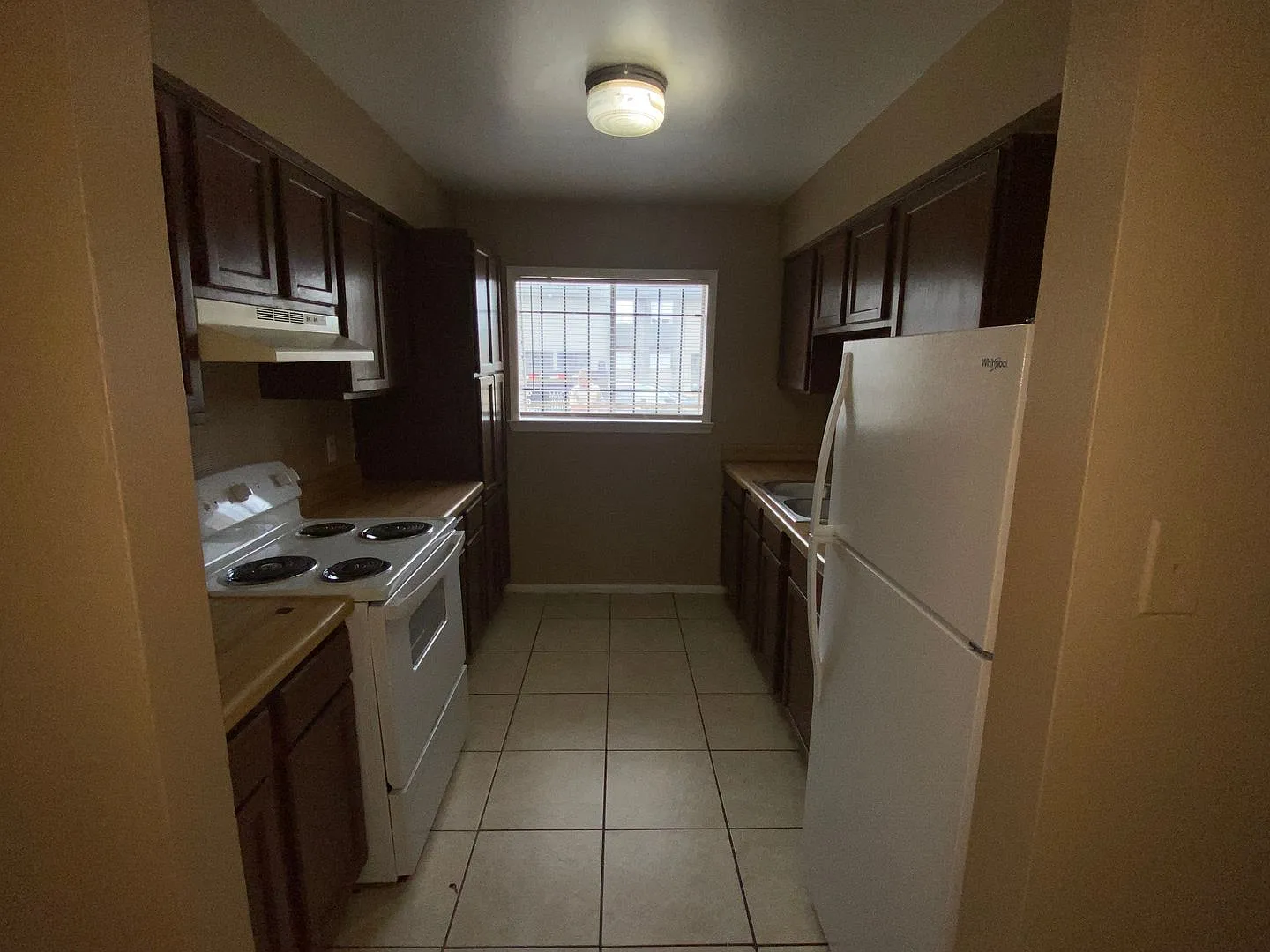 8756 Elvin Dr — Photo 2