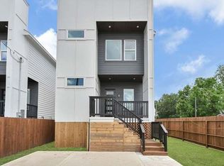 2106 Bringhurst St, Houston, TX 77026