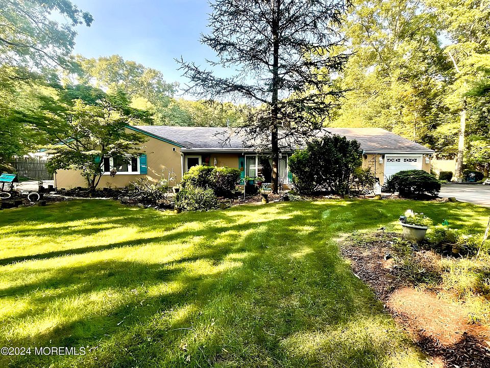 1st image of 1044 N Maple Avenue