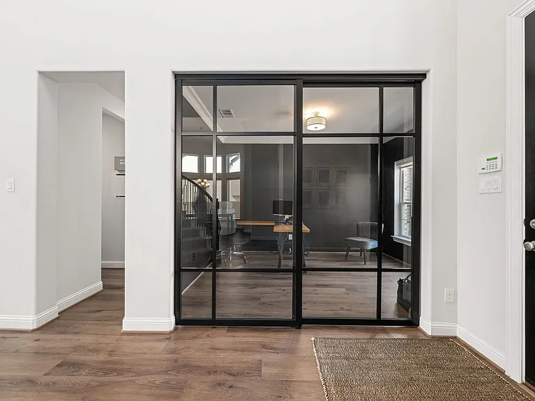 4602 Lorion Dr — Photo 8