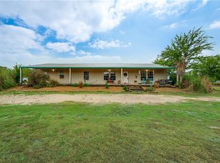853 W Fannin St, Rice, TX 75155