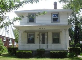 715 W Saratoga Ave, Ferndale, MI