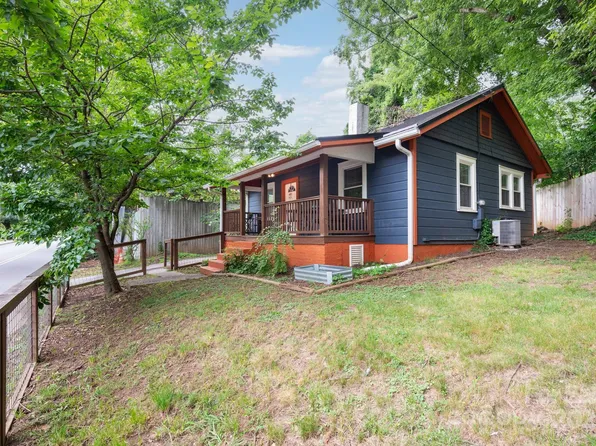 140 State St, Asheville, NC 28806