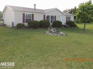 57 N Summers Rd, Imlay City, MI 48444