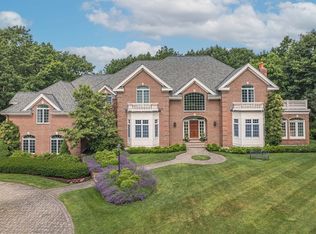 9 Regency Rdg, Andover, MA 01810