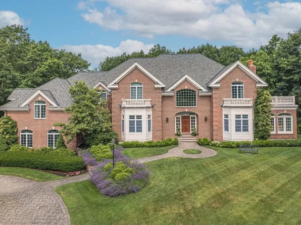9 Regency Rdg, Andover, MA 01810