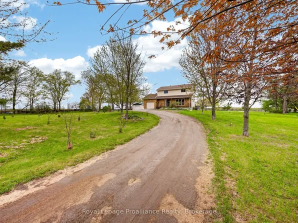 235 E Hungerford Rd, Tweed, ON K0K 3J0