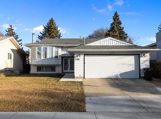 17319 107th St NW, Edmonton, AB T5X 3H5