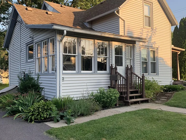 342 Elm St — Photo 33