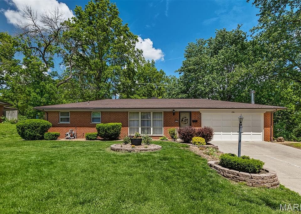1st image of 156 Cresthaven Dr