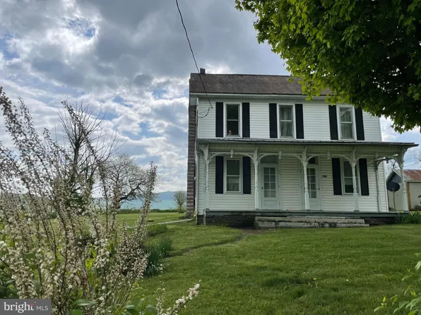 3982 N Clear Ridge Rd, Hustontown, PA 17229