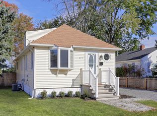 425 Walnut St, Port Monmouth, NJ 07758