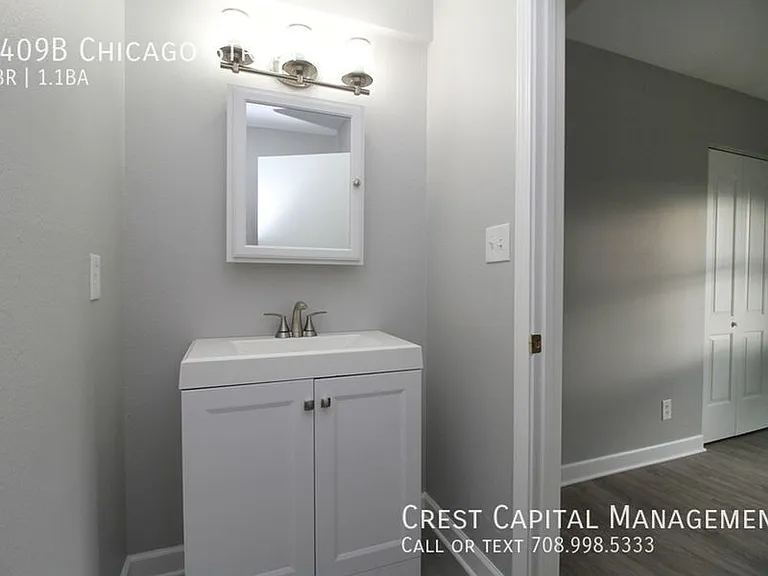 1409B E Chicago St #5 — Photo 12